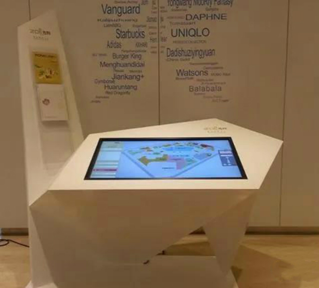 觸摸廣告機觸摸一體機配置以及參數